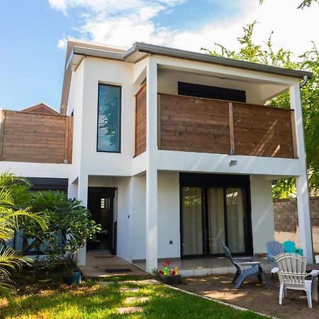Maithe 4 Jardin Privatif Proximite Du Lagon La Saline Le Bains Luaran gambar